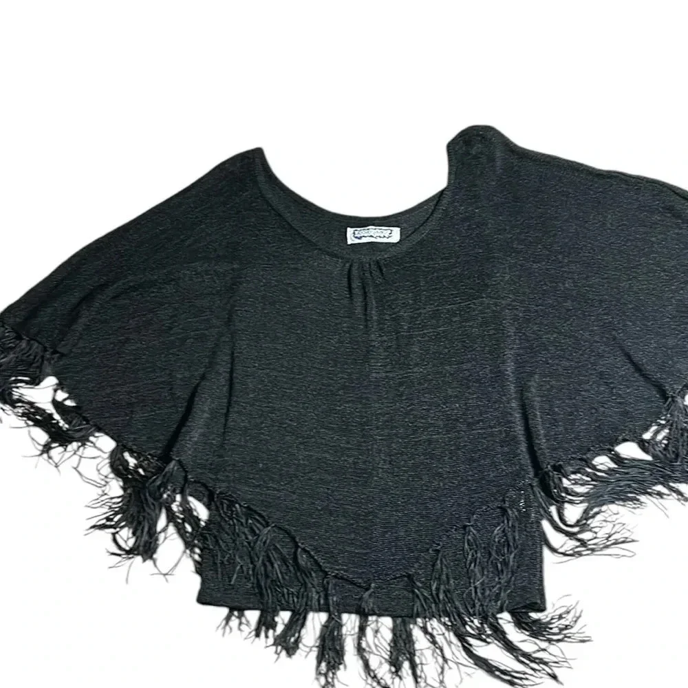 VTG KOKOMO. poncho sweater ,fringes,sheer,loose knit,PTP 16” to  23”,one size - Picture 2 of 16